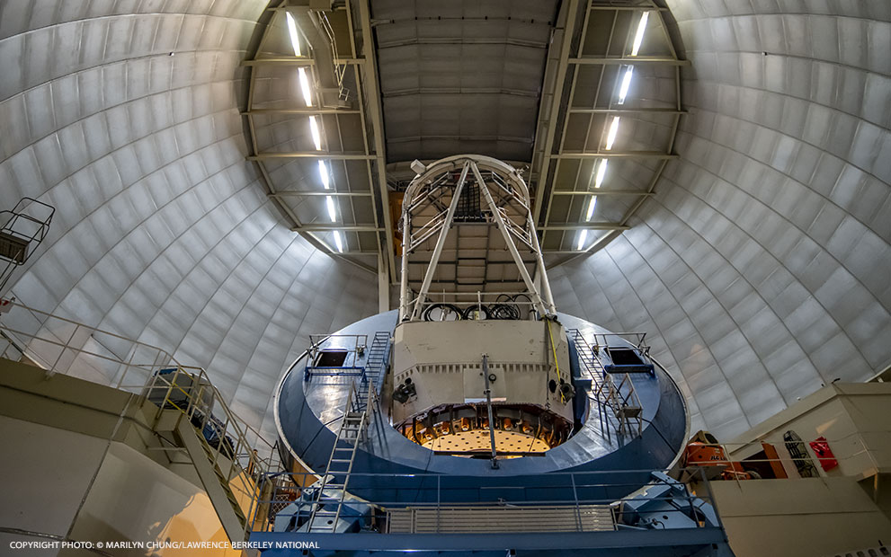 « Première lumière » pour l’instrument spectroscopique pour l’énergie noire, DESI (Dark Energy Spectroscopic Instrument)